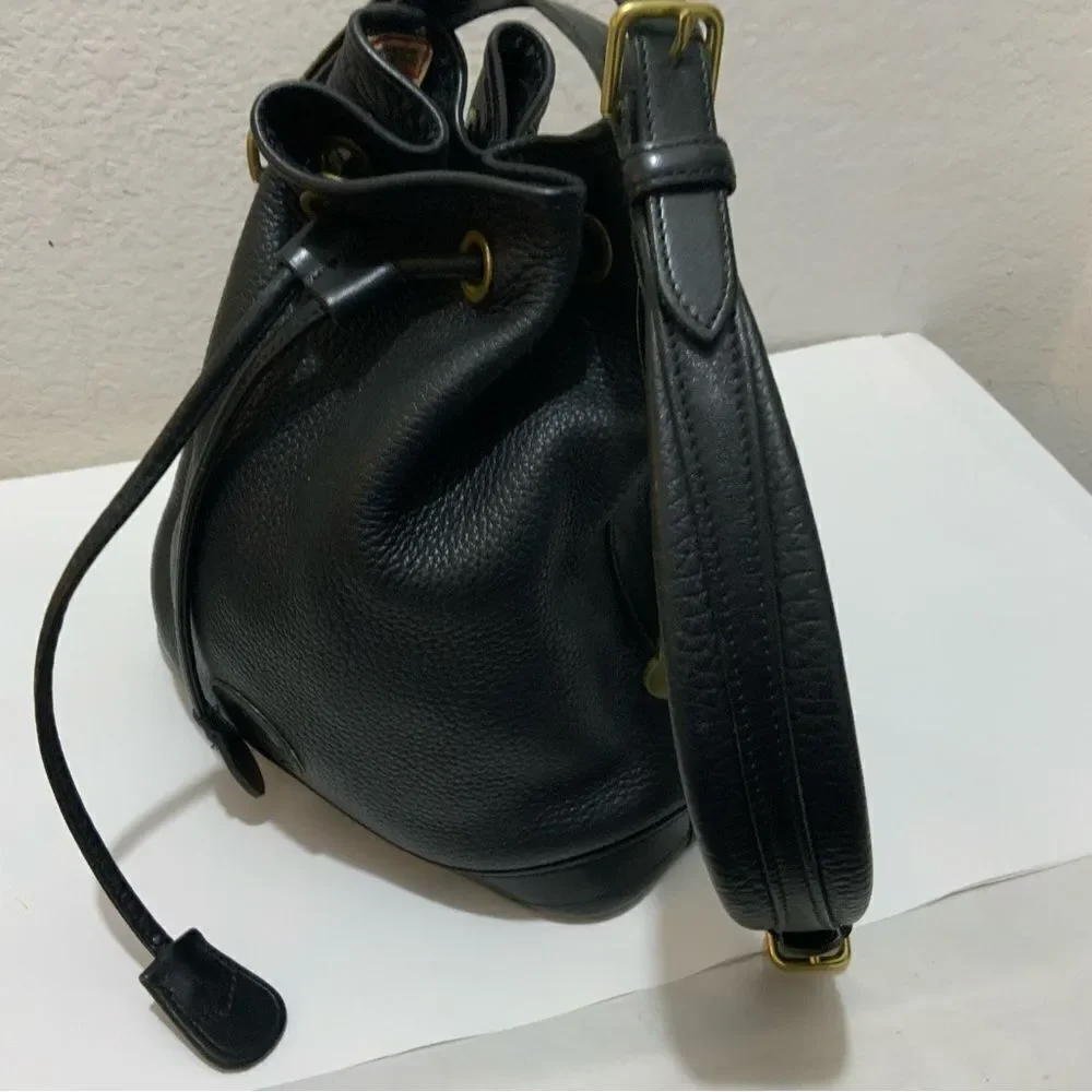Vintage Dooney & Bourke AWL Pebbled Black Leather Drawstring Bucket Purse Bag